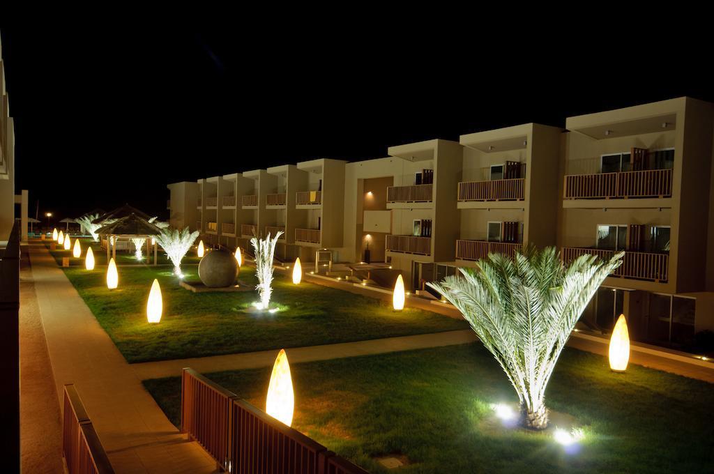 Oasis Salinas Sea Resort 5*
